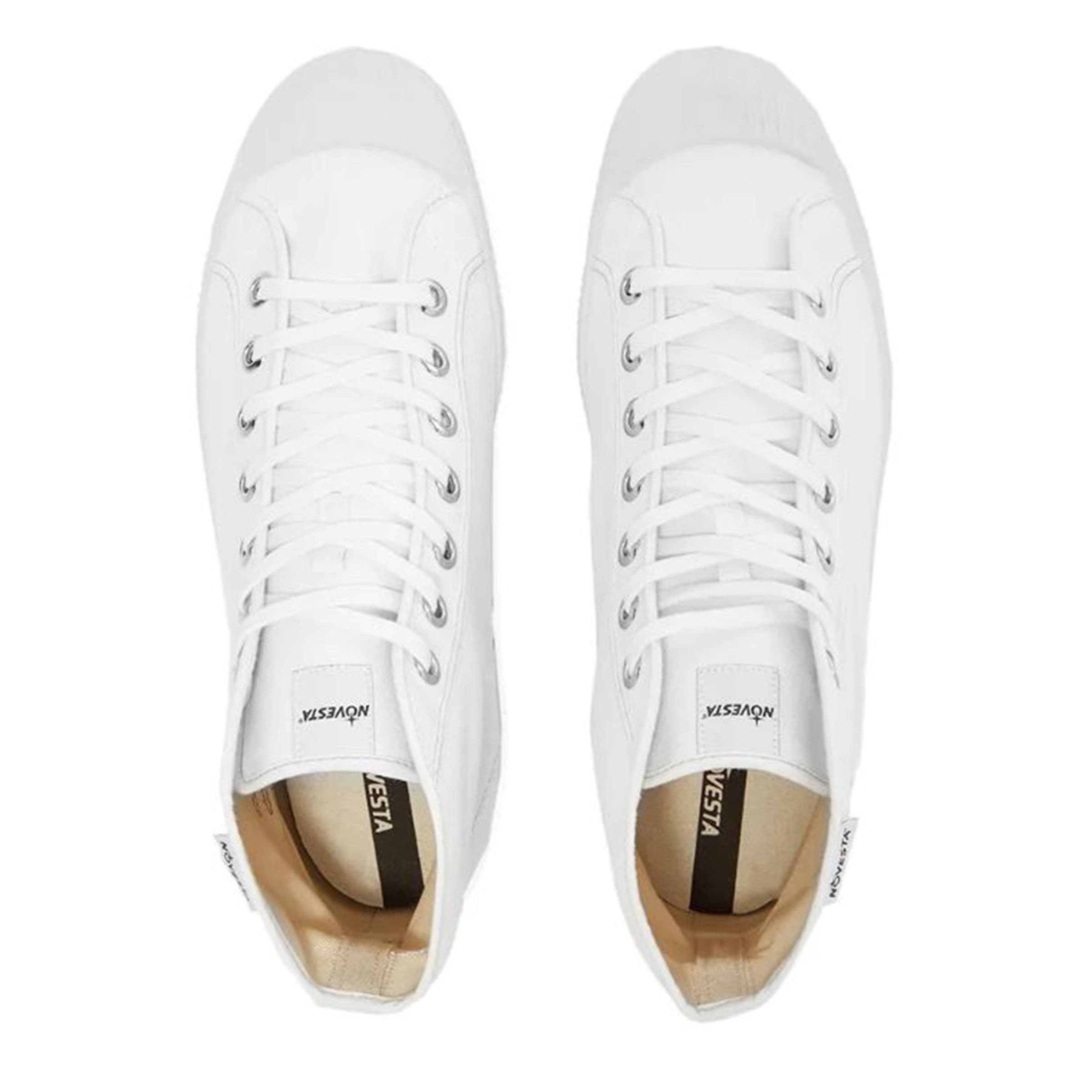 STAR DRIBBLE WHITE 1.jpg